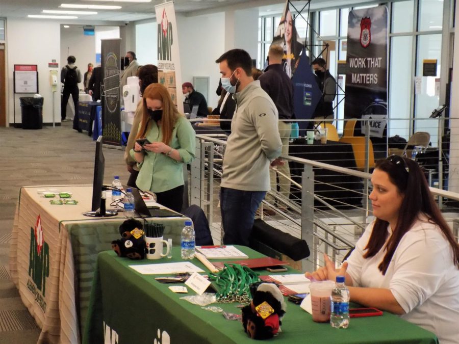 Bridgewater+College+Welcomed+Employers+for+First+Career+Fair+in+Years