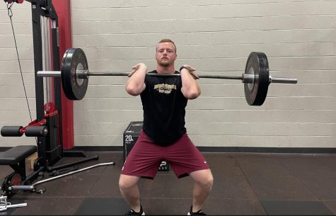 Micheal Tucker lifting 185 pounds.