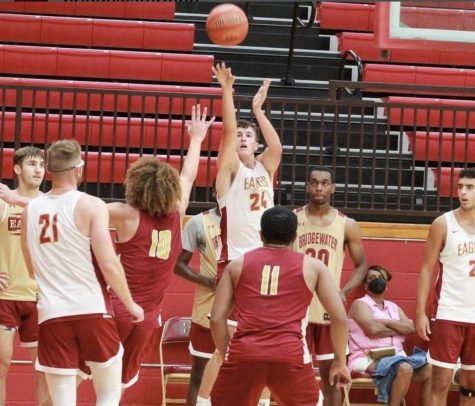Sophomore Will Dunlap