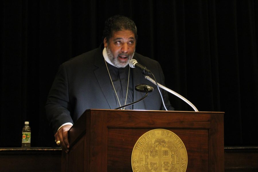 Rev. Dr. William Barber II lectures about the challenges of Martin Luther King Jr. in Cole Hall.