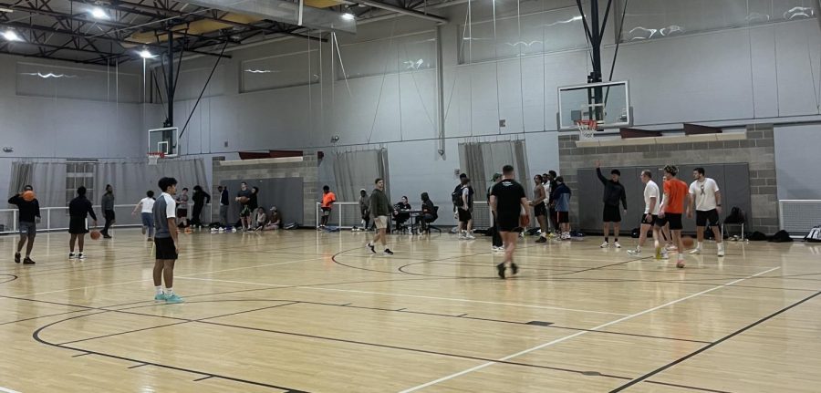 Basketball+court+in+the+Funkhouser+center