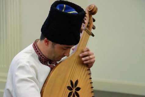 Alex Lagoda plays the Bandura and sings a traditional Ukrainian folk song in Stone Chapel.
