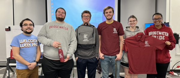 From Left to Right 
Seiya Nomura, Collin Nicholson, Ryan Perry, Conlan Staunton, Morgan Mullins, and Kendra Arbogast. The students at the meeting were charismatic about the upcoming school year. Past and prospective SOAR mentors and leaders all came together for a surprisingly competitive Kahoot! and pizza night. 
