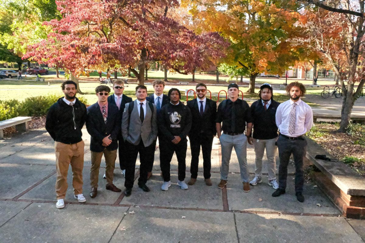 The linebackers arrived first to showcase their business comfort style before the game. They showed off many accessories, including hats, air pods, futuristic glasses, sneakers and even a couple of hoodies.